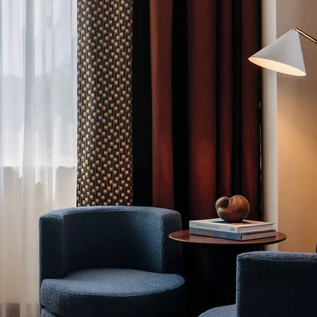 De Plesman Hotel