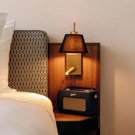 De Plesman Hotel